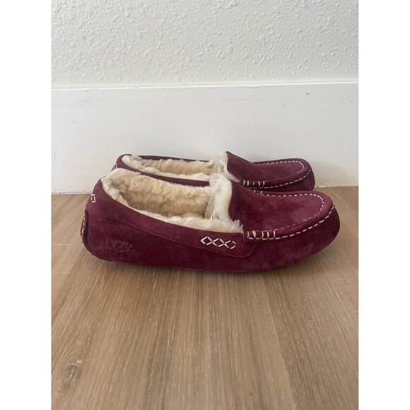 UGG Australia Women's Ansley Red Wine Suede Moccasins Slippers Size US 6 - Picture 1 of 10
